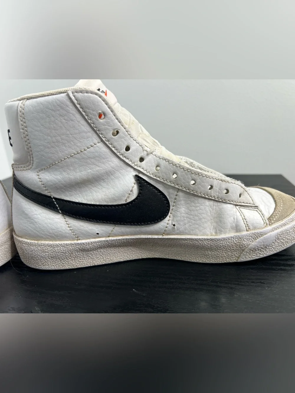 Nike Blazer Mid '77 Vintage Youth Size 4.5